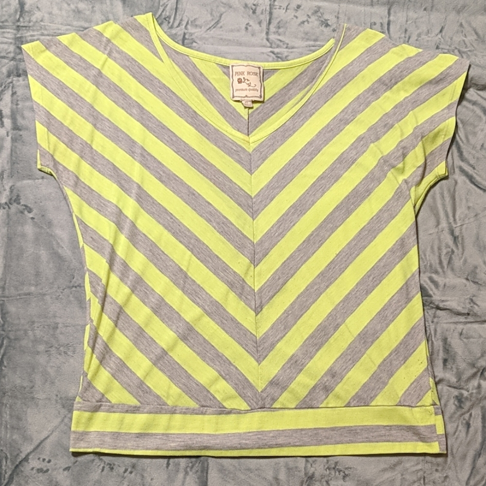 Pink Rose Shirt-sleeved Top